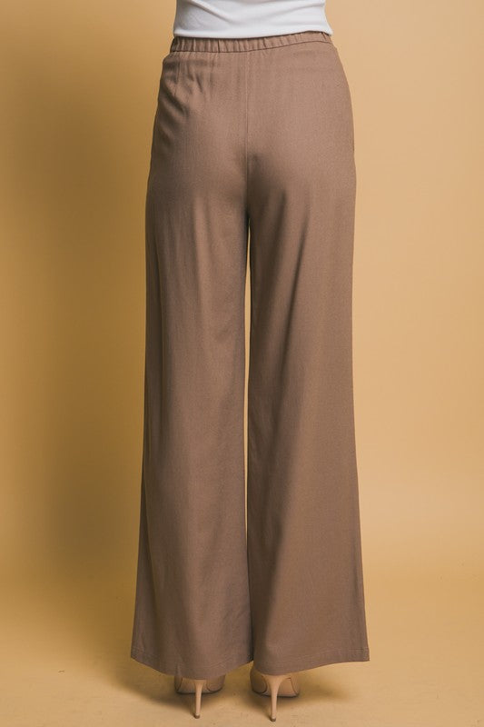 Pantalón lino botón mocca